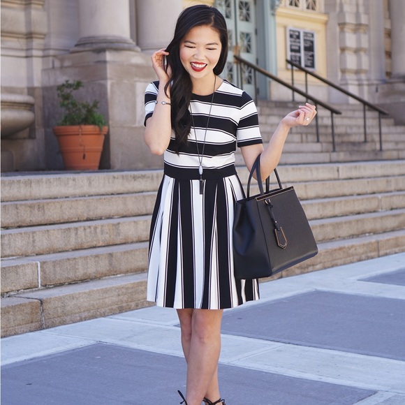 LOFT Striped Flare Black and White Dress 4P Petite Office Fit and Flare - Picture 15 of 15